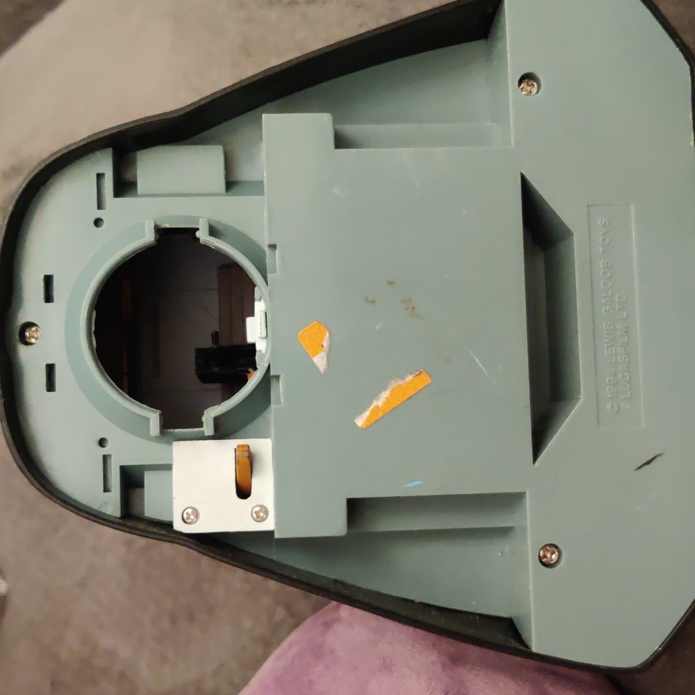 Star Wars Micro Machines Darth Vader/Bespin Transforming Head Playset - Picture 3 of 6